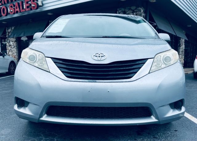 2012 Toyota Sienna LE V6 7 Passenger Auto Access Seat | LE V6 8 Passenger Hot Springs AR