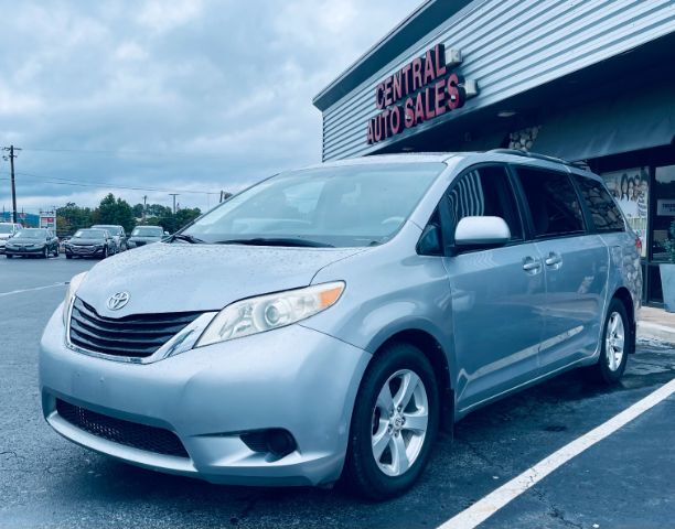 2012 Toyota Sienna LE V6 7 Passenger Auto Access Seat | LE V6 8 Passenger Hot Springs AR