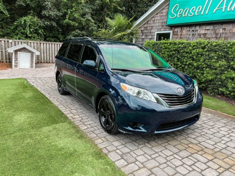 2012 Toyota Sienna LE