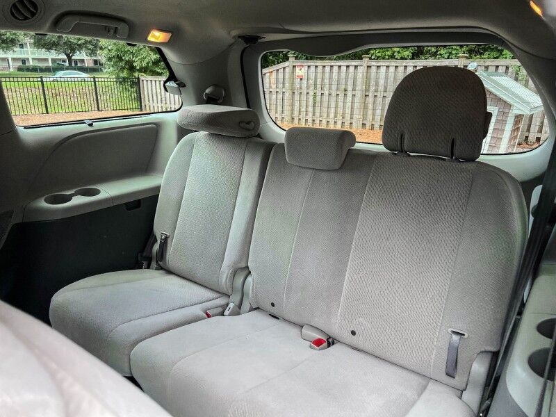 2012 Toyota Sienna LE Wilmington NC