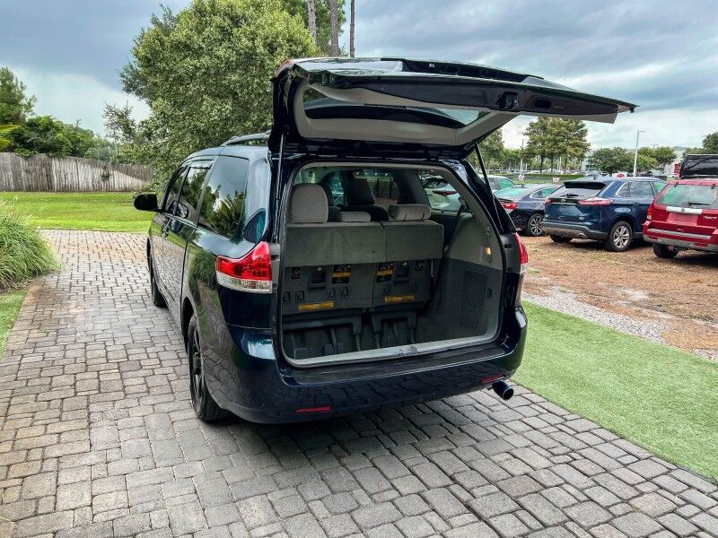 2012 Toyota Sienna LE Wilmington NC