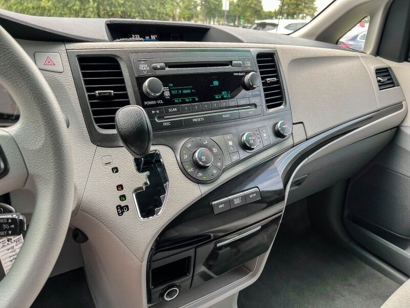 2012 Toyota Sienna LE Wilmington NC