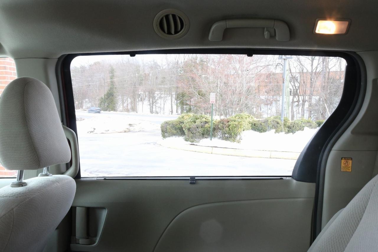 2012 Toyota Sienna LE Fredericksburg VA