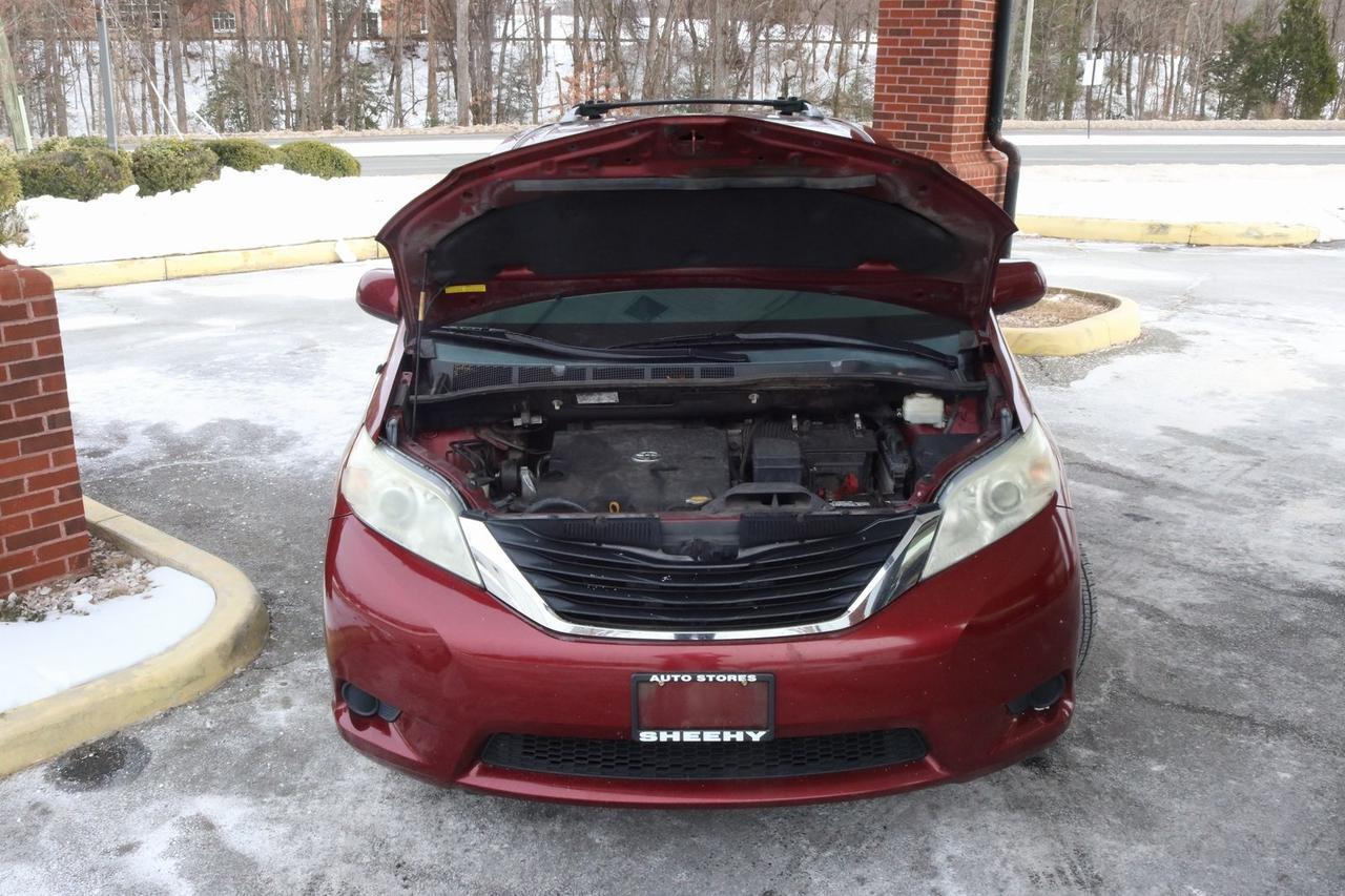 2012 Toyota Sienna LE Fredericksburg VA