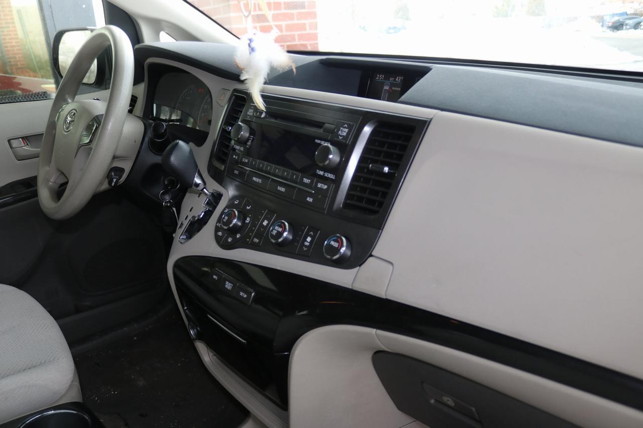 2012 Toyota Sienna LE Fredericksburg VA