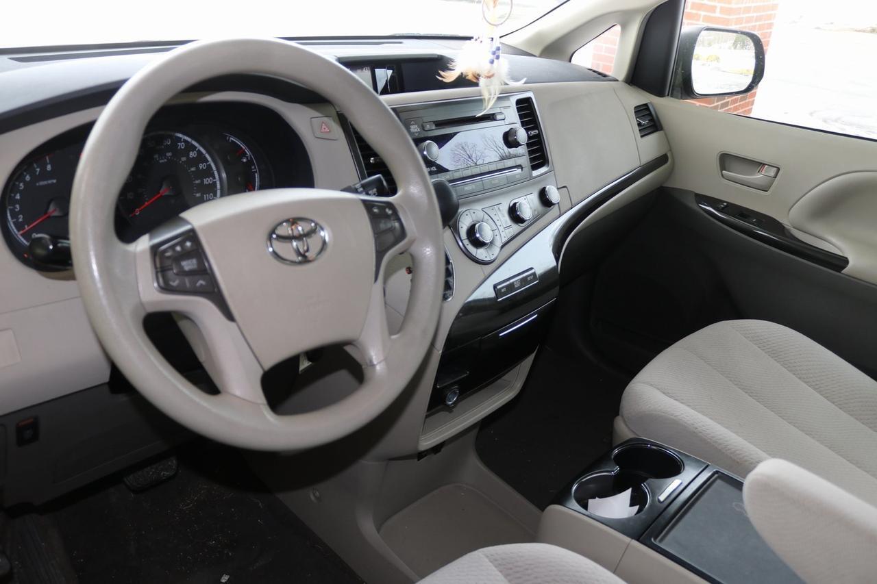 2012 Toyota Sienna LE Fredericksburg VA