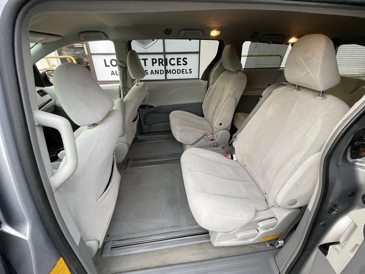 2012 Toyota Sienna LE Alexandria VA