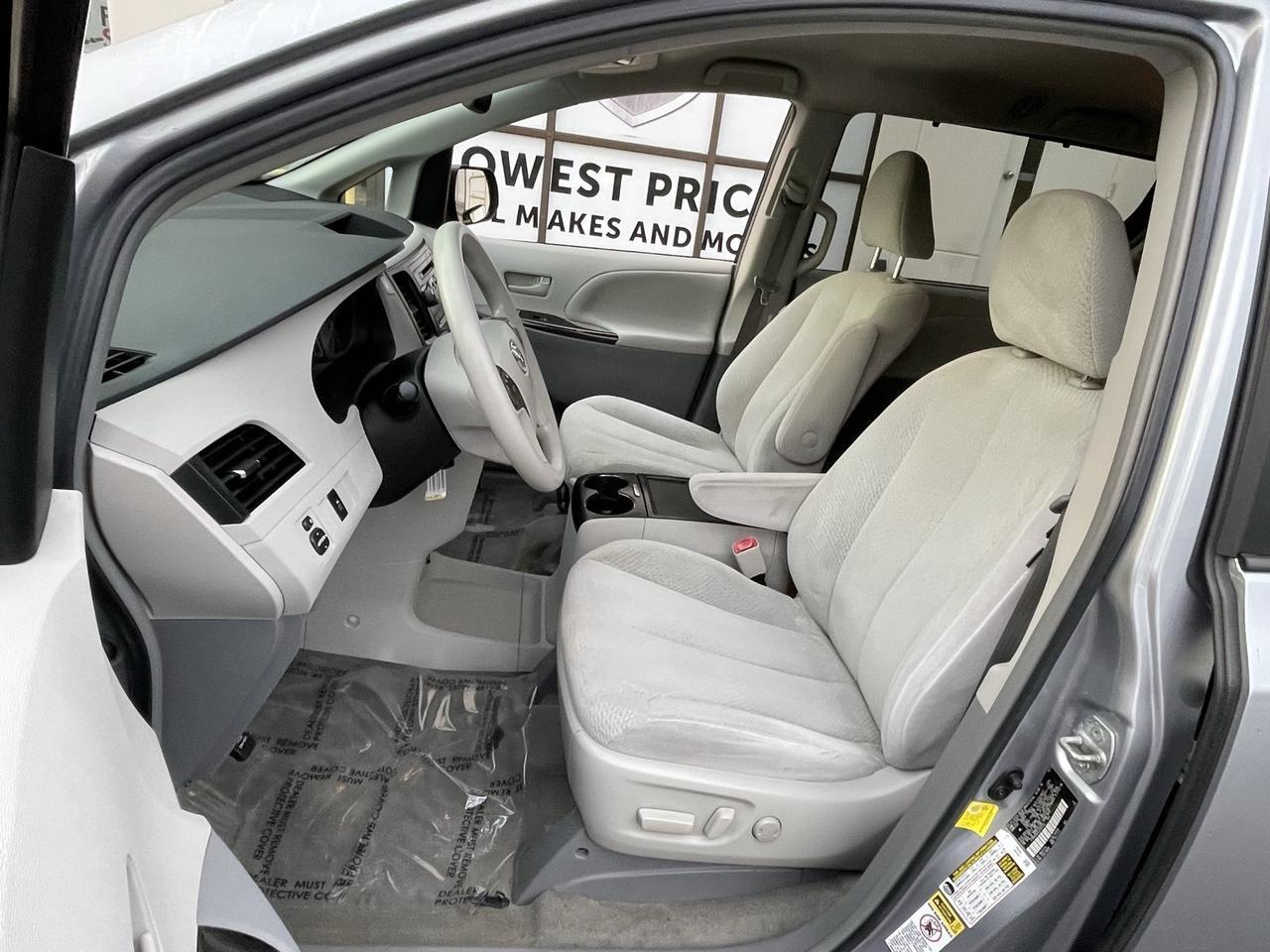2012 Toyota Sienna LE Alexandria VA