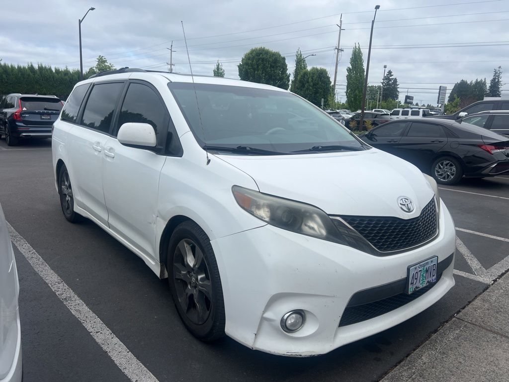 2012 Toyota Sienna SE OR
