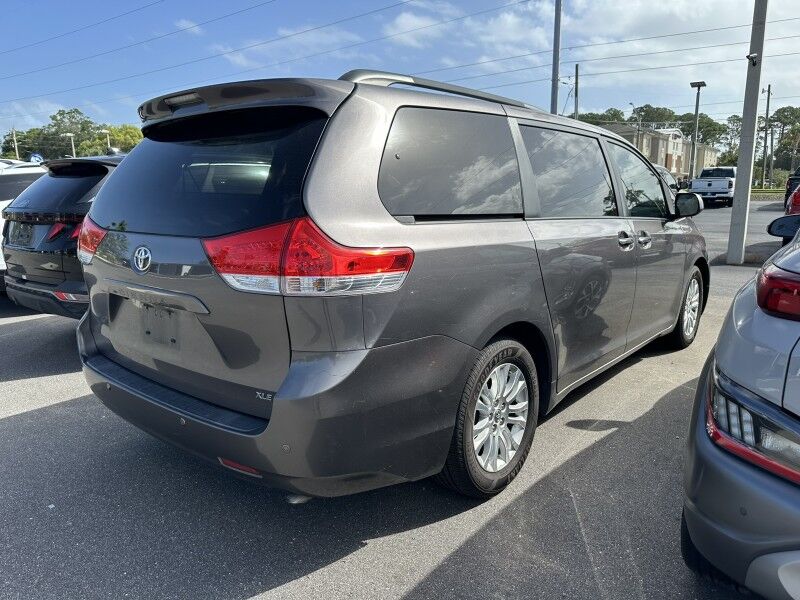 2012 Toyota Sienna XLE Jacksonville FL