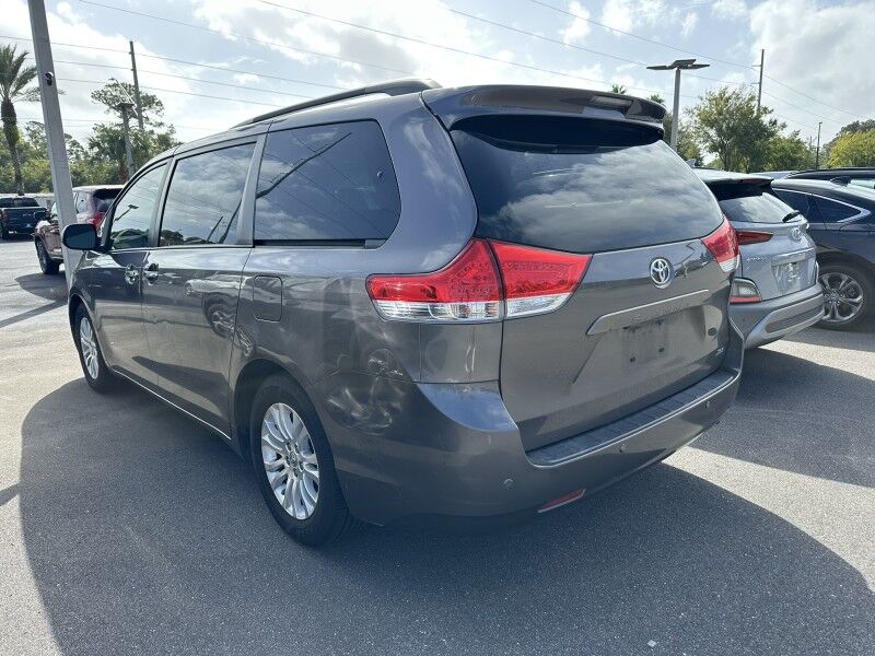 2012 Toyota Sienna XLE Jacksonville FL