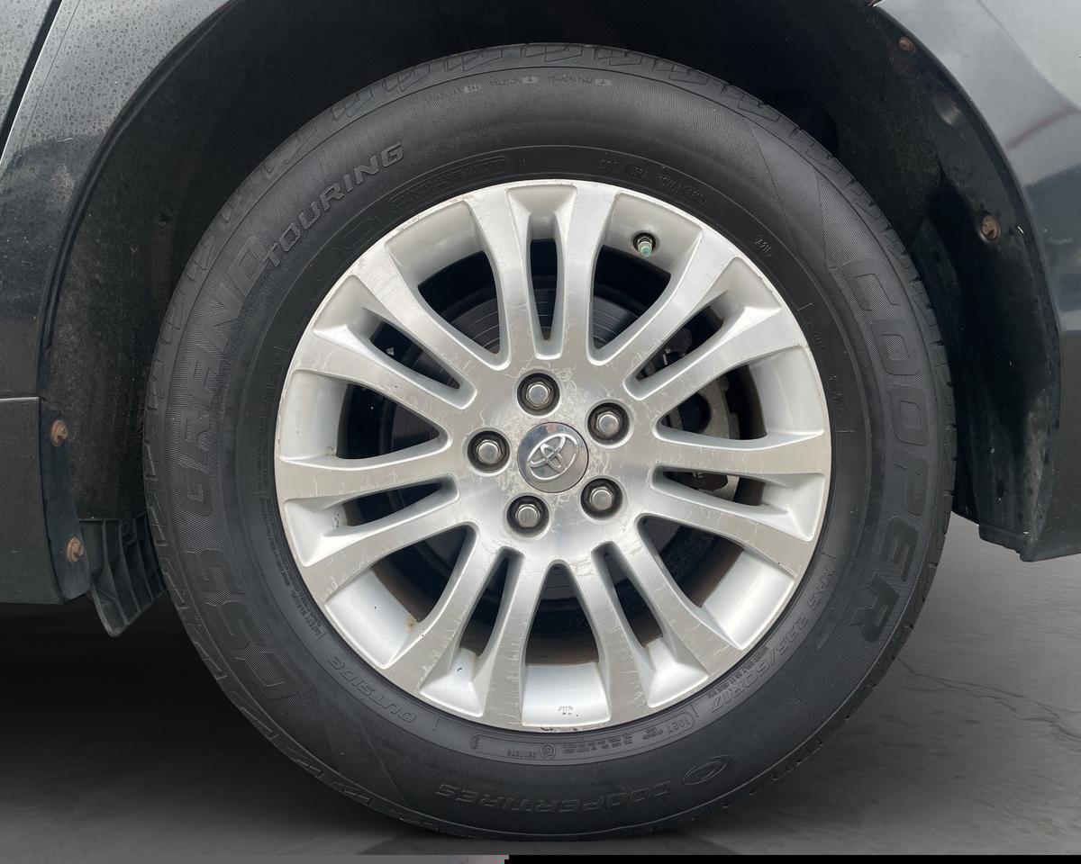 2012 Toyota Sienna XLE Minivan 4D Port Orchard WA