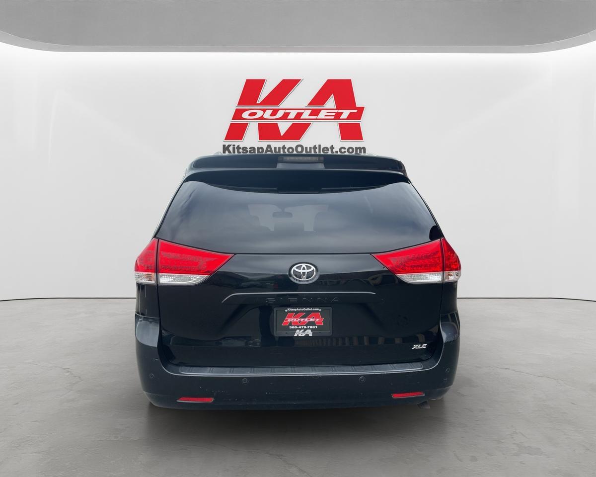 2012 Toyota Sienna XLE Minivan 4D Port Orchard WA