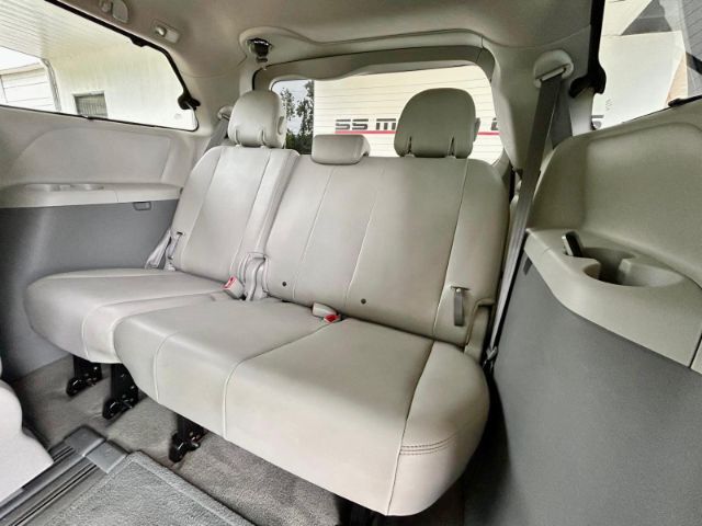 2012 Toyota Sienna XLE V6 7 Passenger Auto Access Seat Houston TX