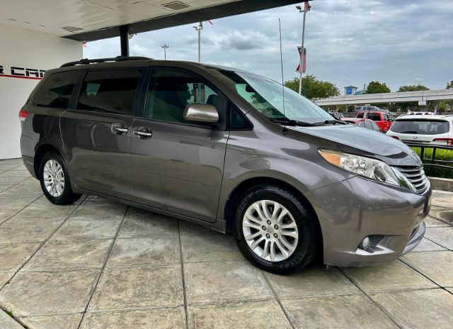 2012 Toyota Sienna XLE V6 7 Passenger Auto Access Seat Houston TX