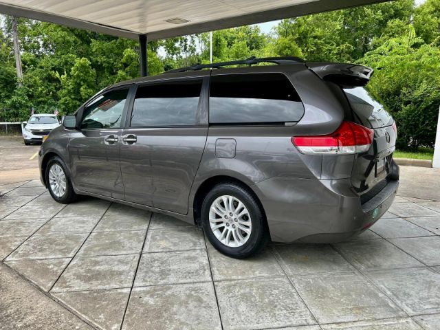 2012 Toyota Sienna XLE V6 7 Passenger Auto Access Seat Houston TX