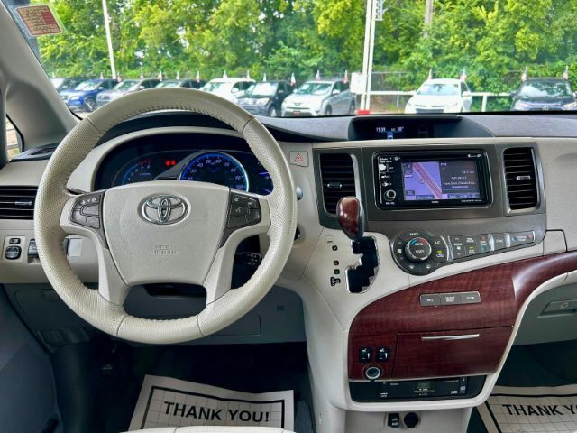2012 Toyota Sienna XLE V6 7 Passenger Houston TX