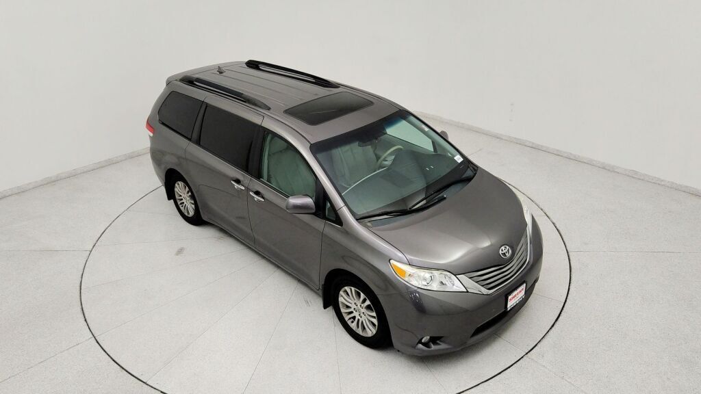 2012 Toyota Sienna XLE Laurel MD