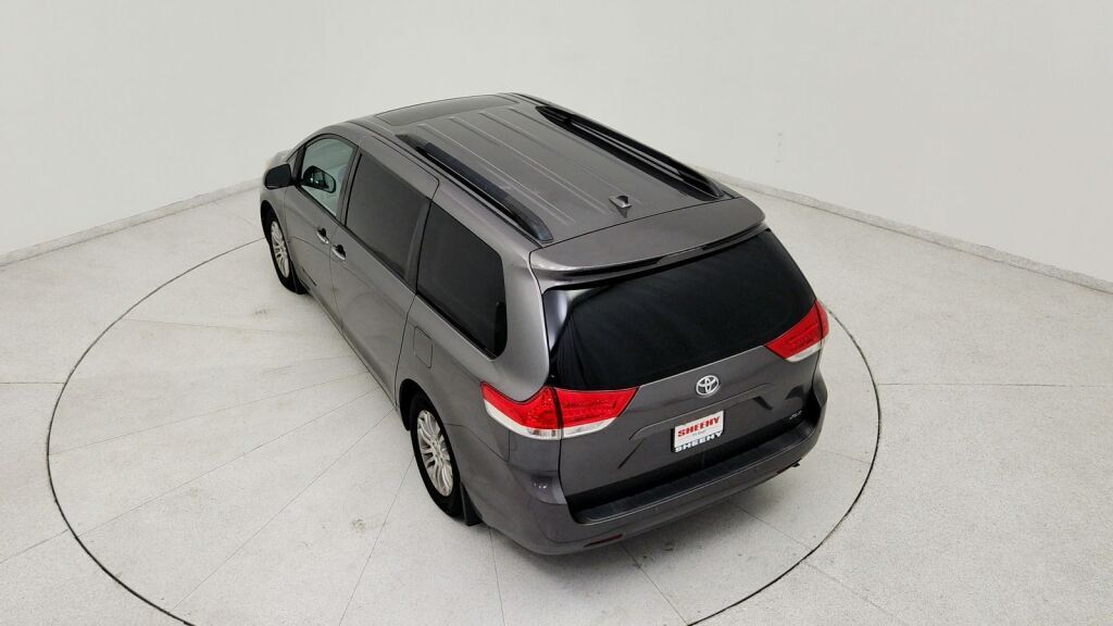 2012 Toyota Sienna XLE Laurel MD