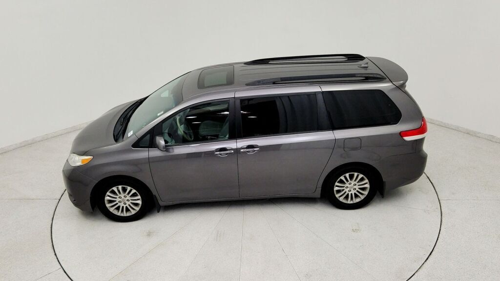2012 Toyota Sienna XLE Laurel MD