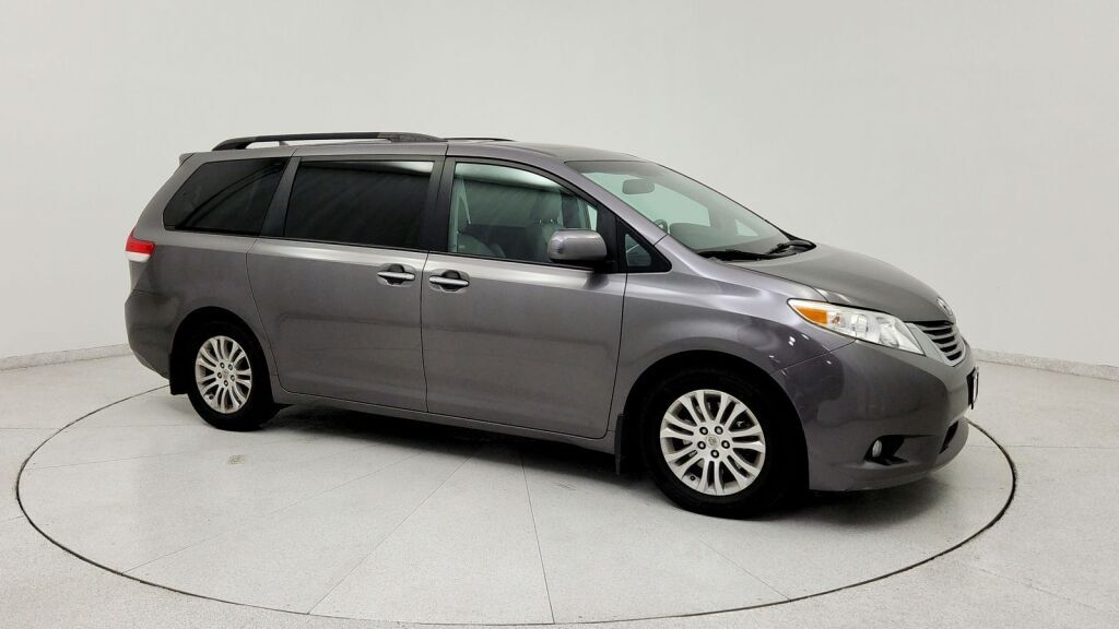 2012 Toyota Sienna XLE Laurel MD