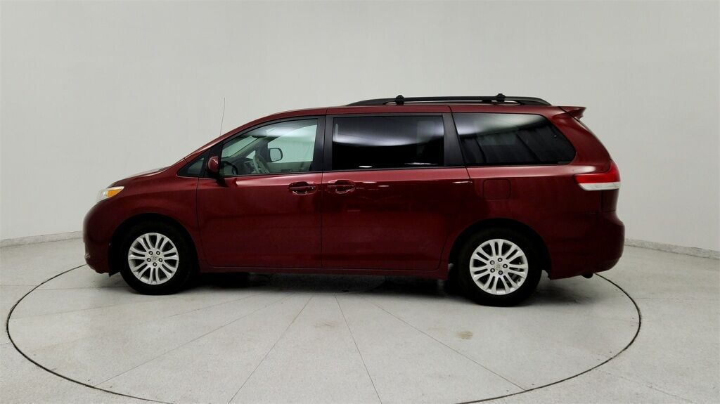 2012 Toyota Sienna XLE Laurel MD