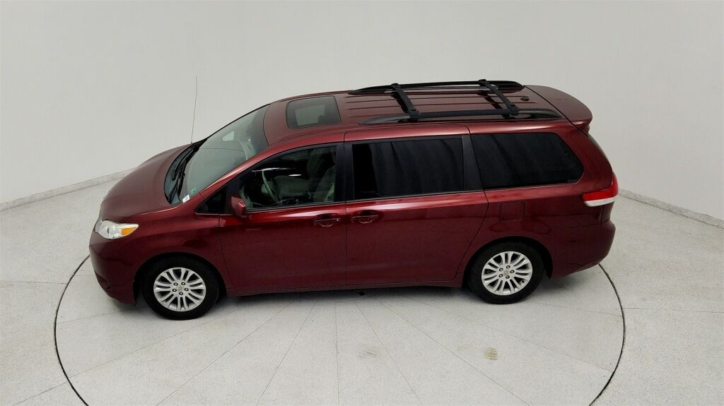 2012 Toyota Sienna XLE Laurel MD