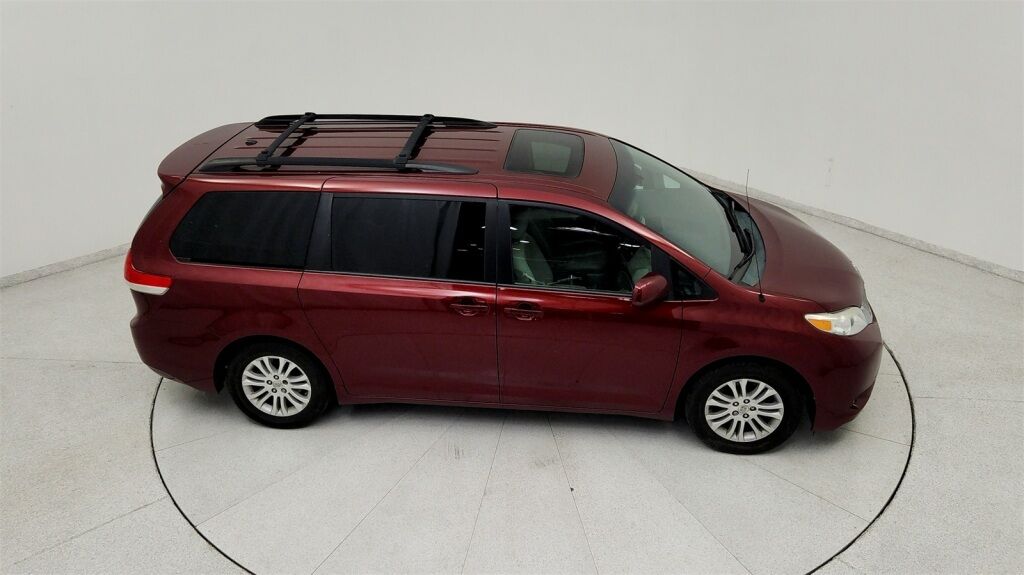 2012 Toyota Sienna XLE Laurel MD