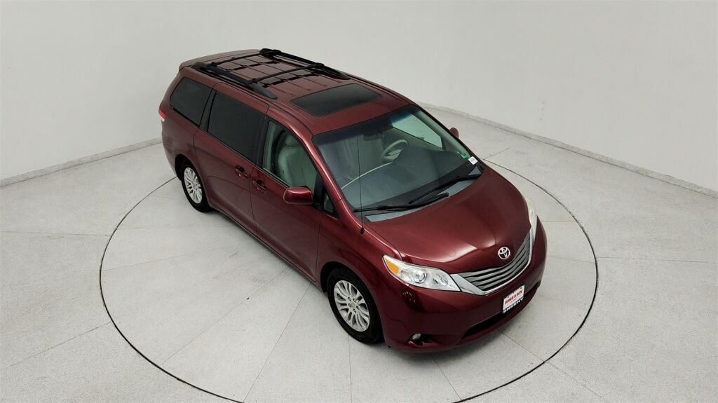 2012 Toyota Sienna XLE Laurel MD