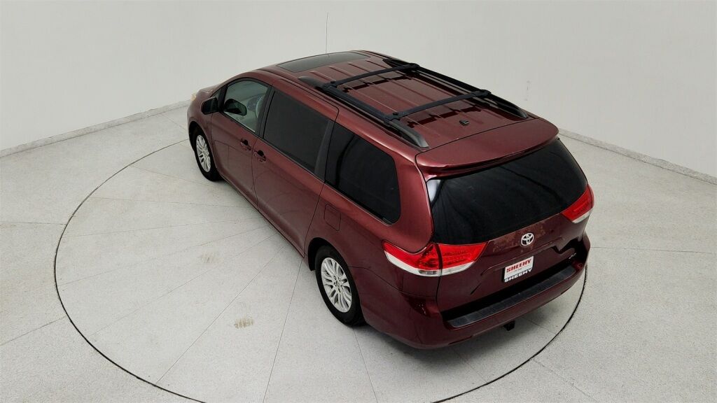 2012 Toyota Sienna XLE Laurel MD