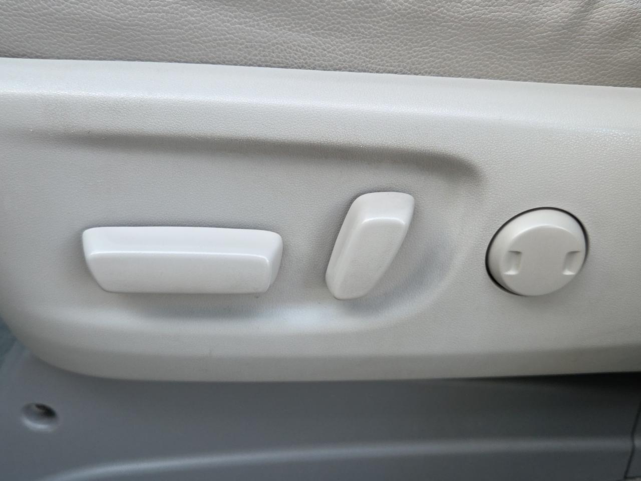 2012 Toyota Sienna XLE Waldorf MD