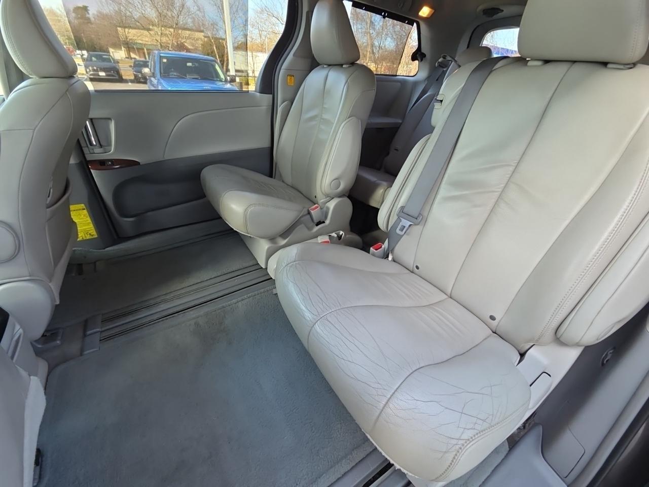 2012 Toyota Sienna XLE Waldorf MD
