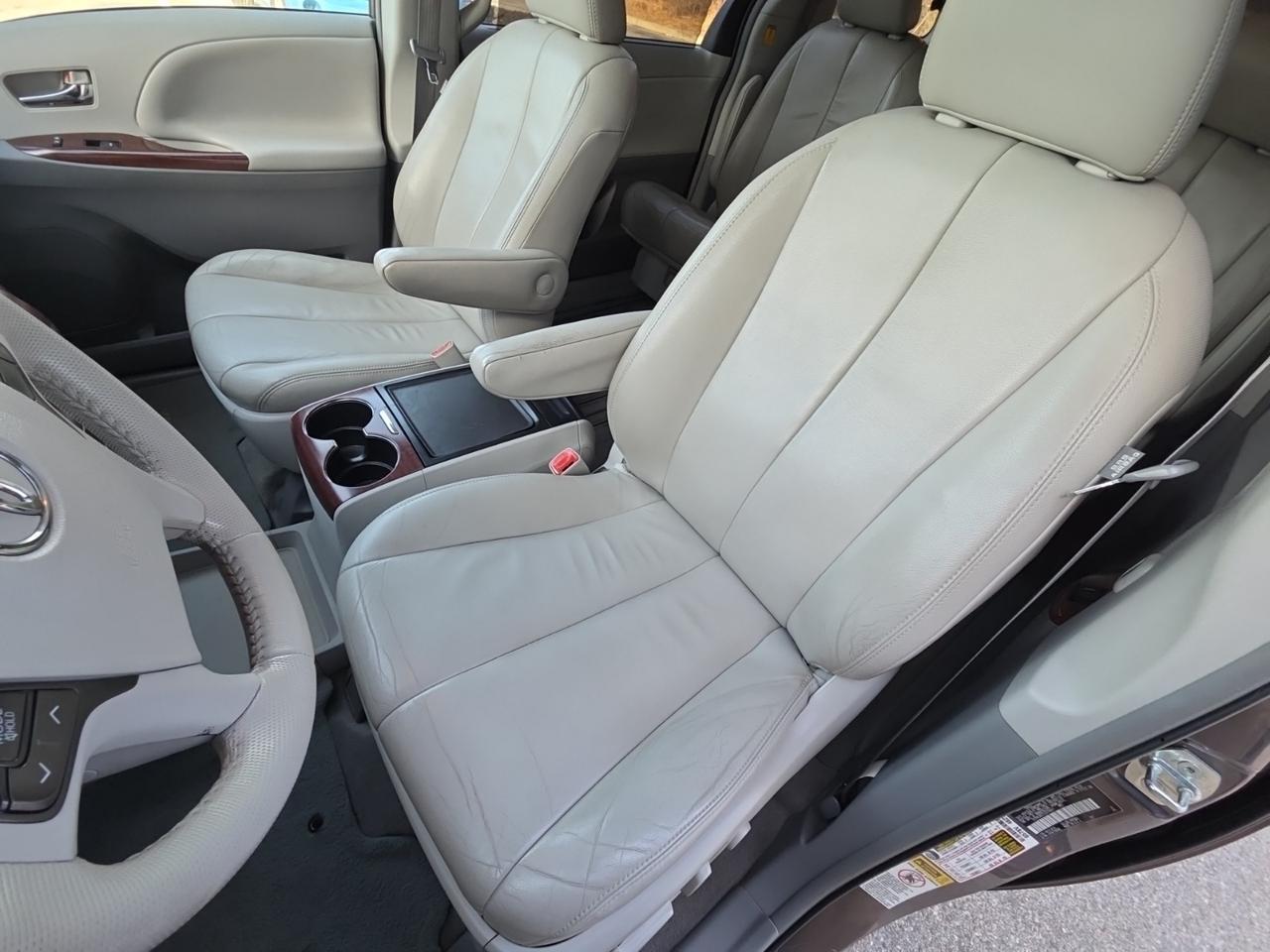 2012 Toyota Sienna XLE Waldorf MD