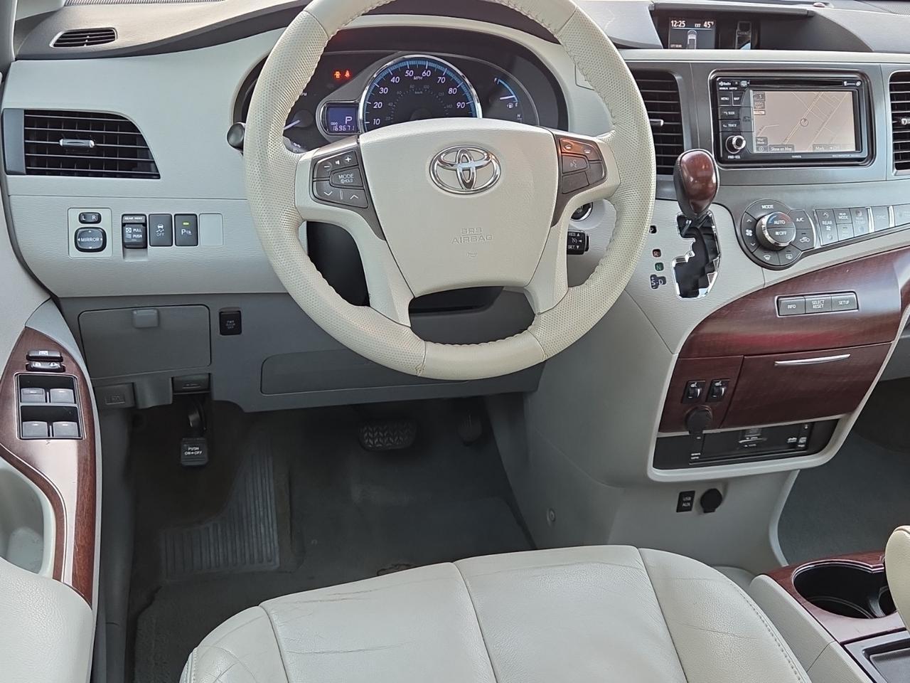 2012 Toyota Sienna XLE Waldorf MD