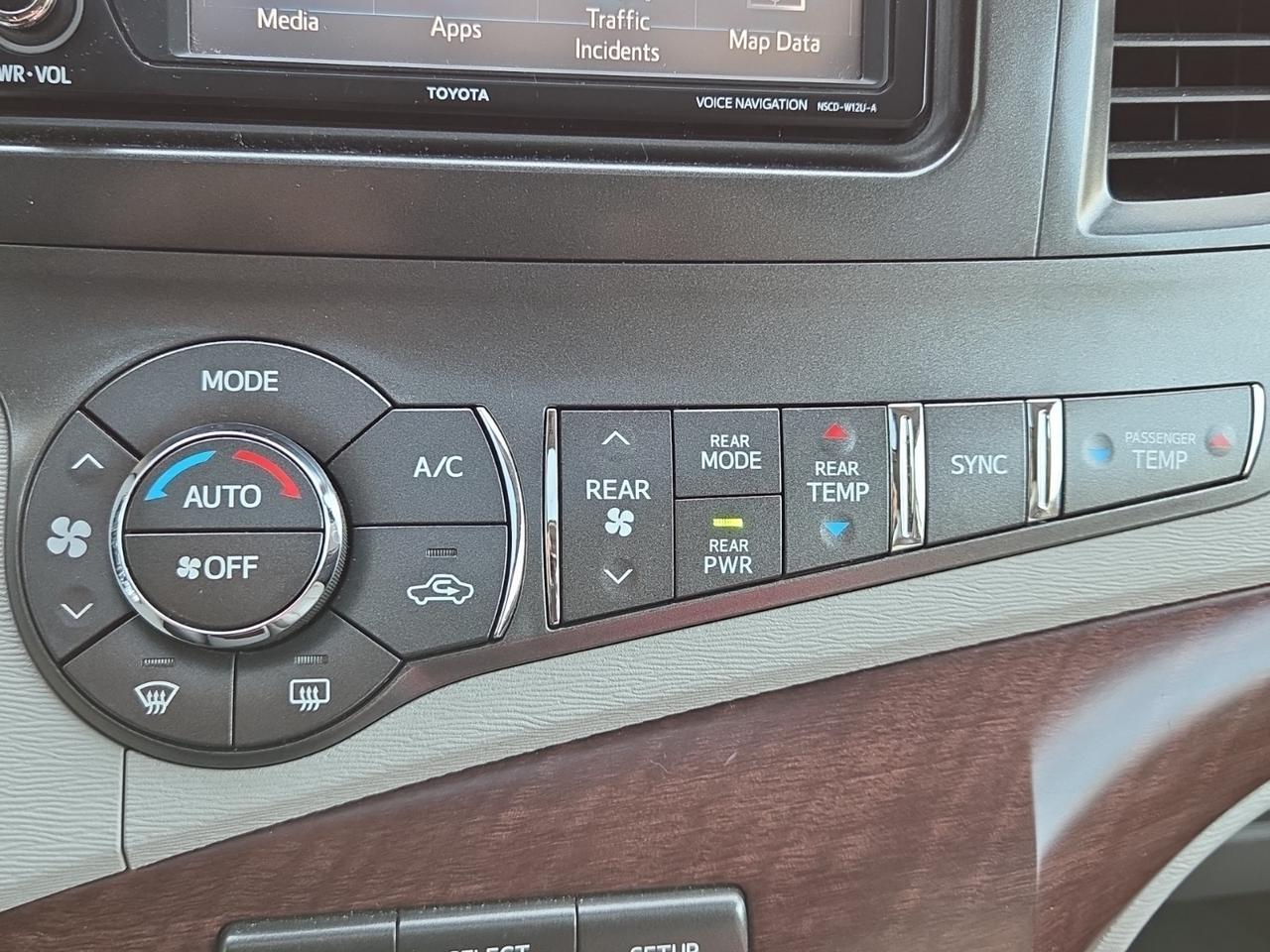 2012 Toyota Sienna XLE Waldorf MD