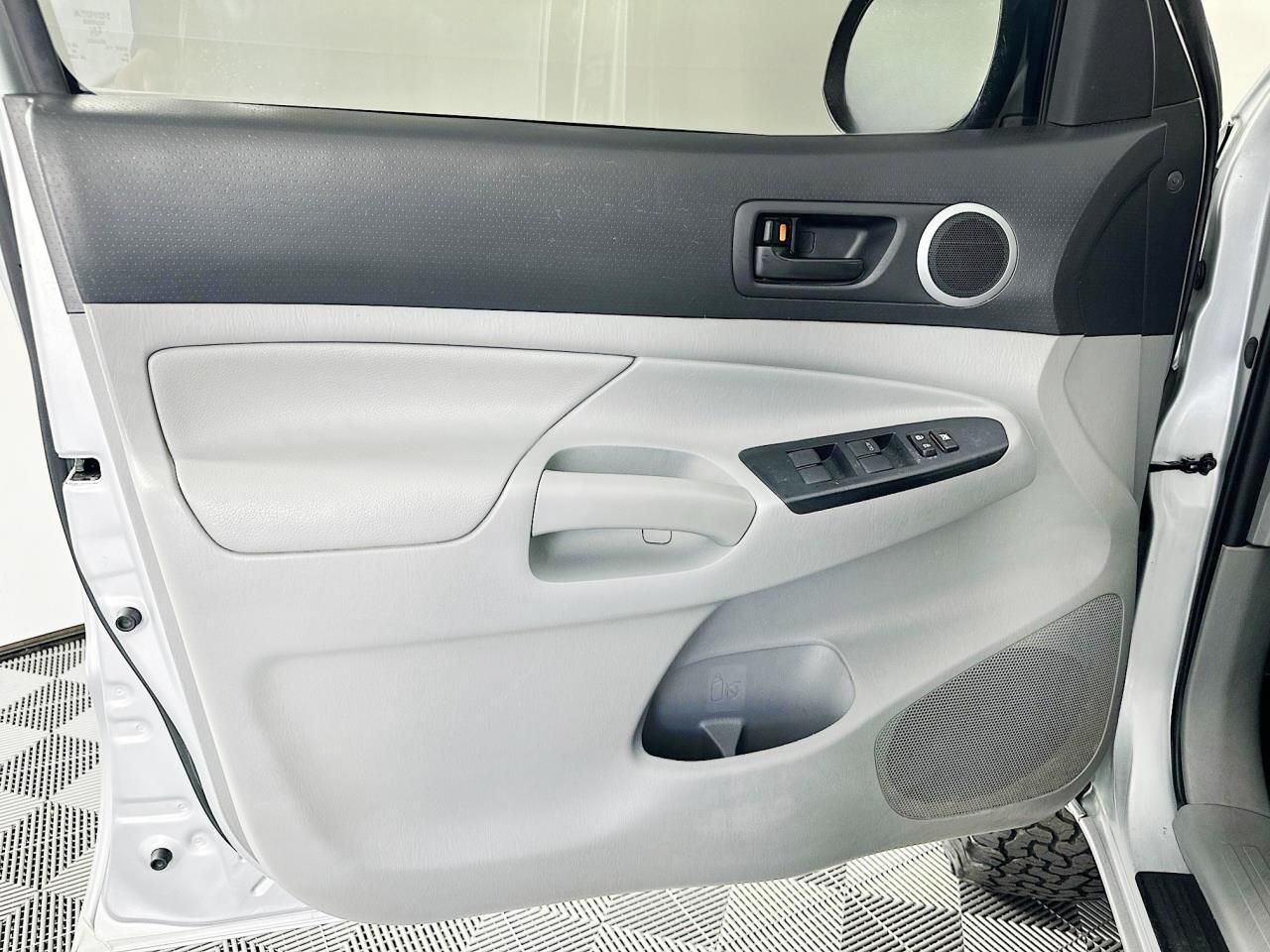 2012 Toyota Tacoma SR5 Tacoma WA