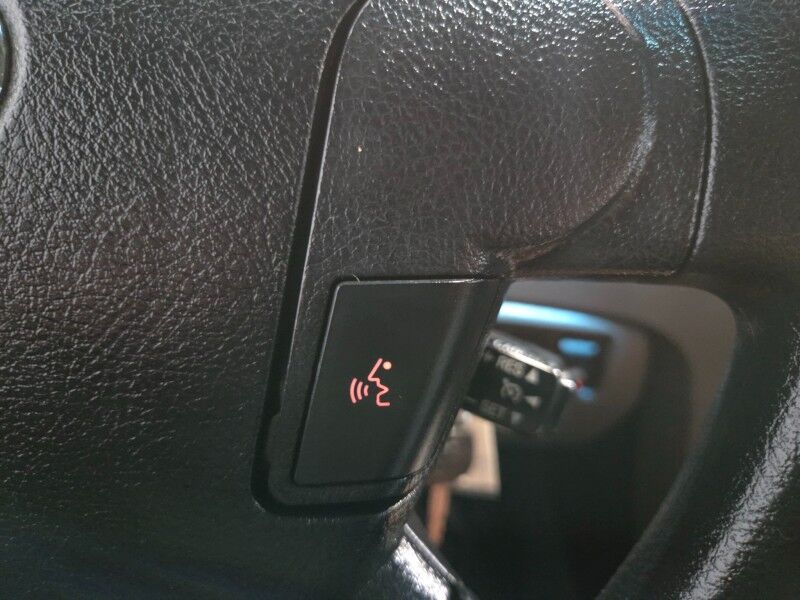 2012 Toyota Tundra 4WD Crew Max 4.6L V8 Camper Shell Backup Camera FREE WARRANTY Arlington TX