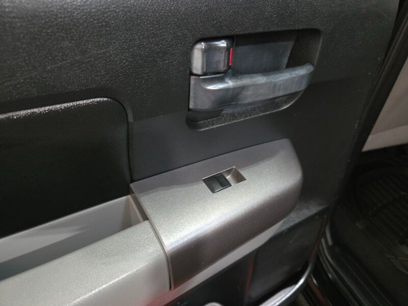 2012 Toyota Tundra 4WD Crew Max 4.6L V8 Camper Shell Backup Camera FREE WARRANTY Arlington TX