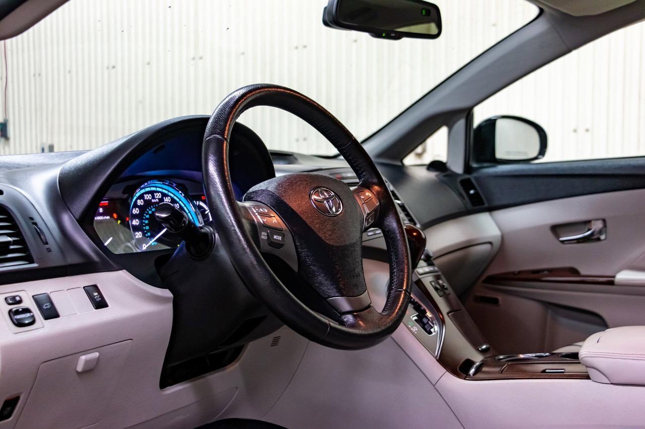 2012 Toyota Venza AWD LE Leather Roof Nav Red Deer AB