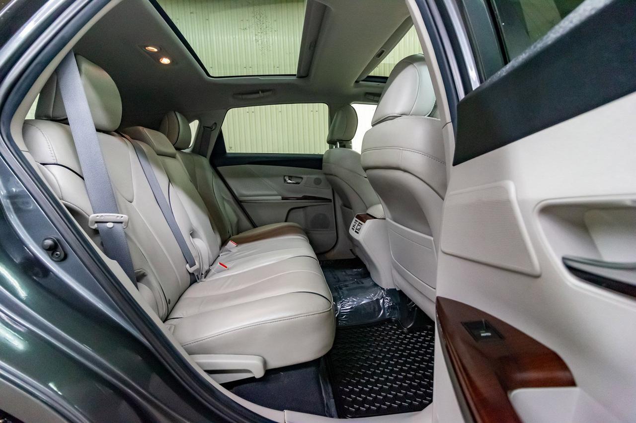 2012 Toyota Venza AWD LE Leather Roof Nav Red Deer AB