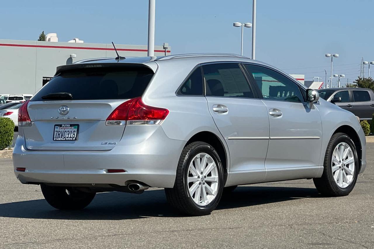 2012 Toyota Venza LE