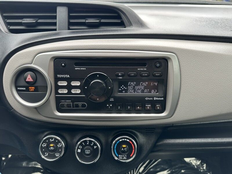 2012 Toyota Yaris L Jacksonville FL