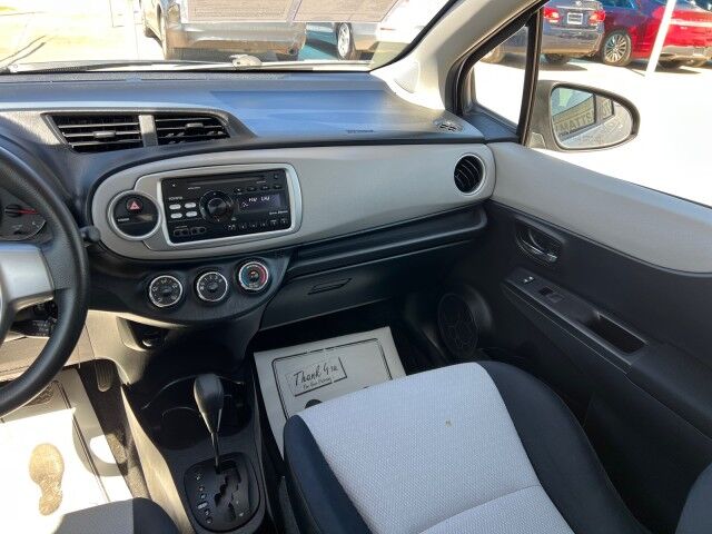 2012 Toyota Yaris LE Gainesville TX