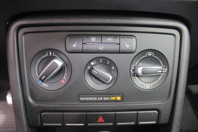 2012 Volkswagen Beetle 2.0T Black Turbo Launch Edition PZE Melbourne FL