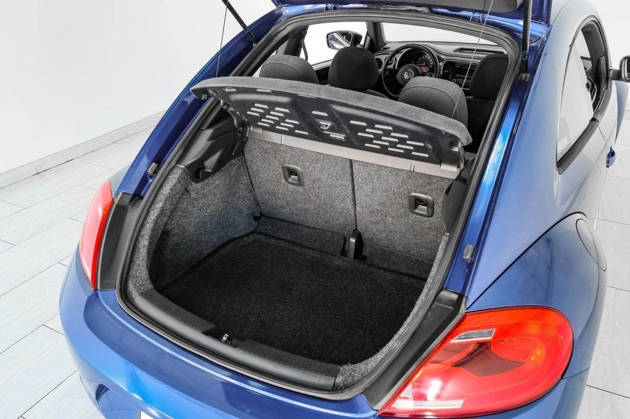 2012 Volkswagen Beetle 2.0T TURBO AUTOMATIC HEATED SEATS BLUETOOTH CRUISE CONTROL ALLOY Carrollton TX