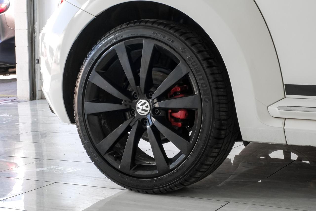 2012 Volkswagen Beetle 2.0T TURBO LAUNCH EDITION AUTOMATIC HEATED SEATS BLUETOOTH CRUIS Carrollton TX