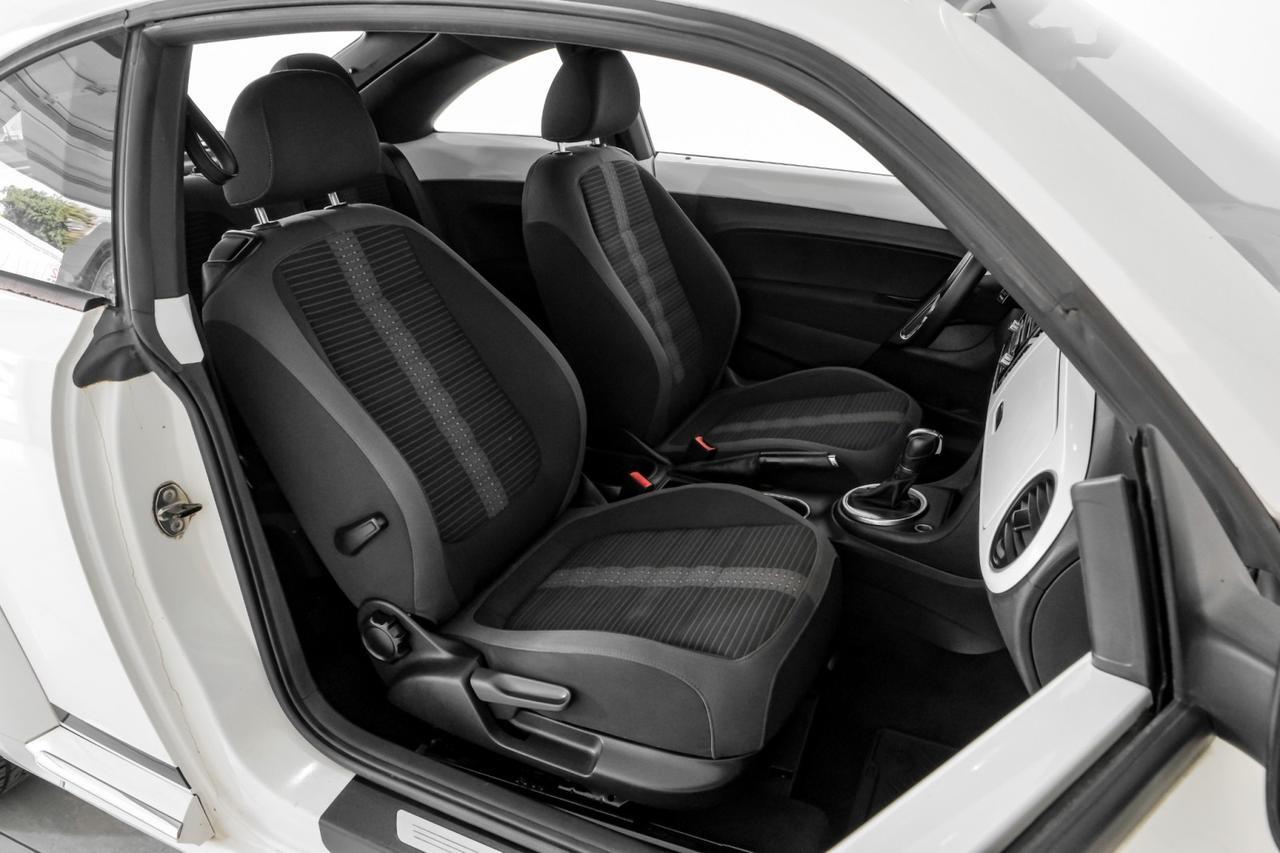 2012 Volkswagen Beetle 2.0T TURBO LAUNCH EDITION AUTOMATIC HEATED SEATS BLUETOOTH CRUIS Carrollton TX