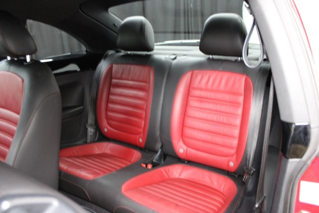 2012 Volkswagen Beetle 2.0T Turbo Chantilly VA