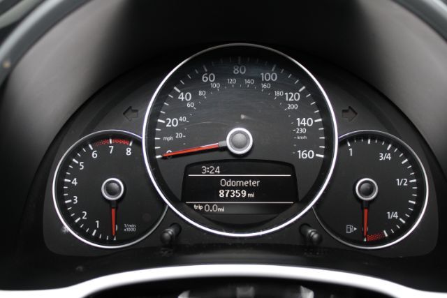 2012 Volkswagen Beetle 2.0T Turbo Chantilly VA