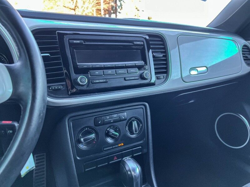 2012 Volkswagen Beetle 2.0T Turbo PZEV Wilmington NC